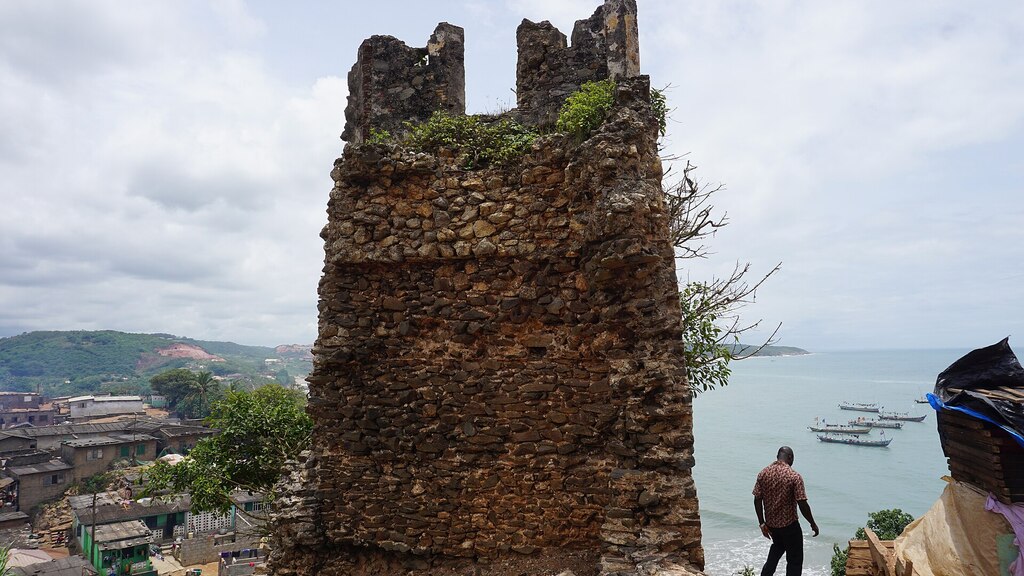 Fort Nassau, Ghana - By Noahalorwu - Own work, CC BY-SA 4.0, https://commons.wikimedia.org/w/index.php?curid=51703154